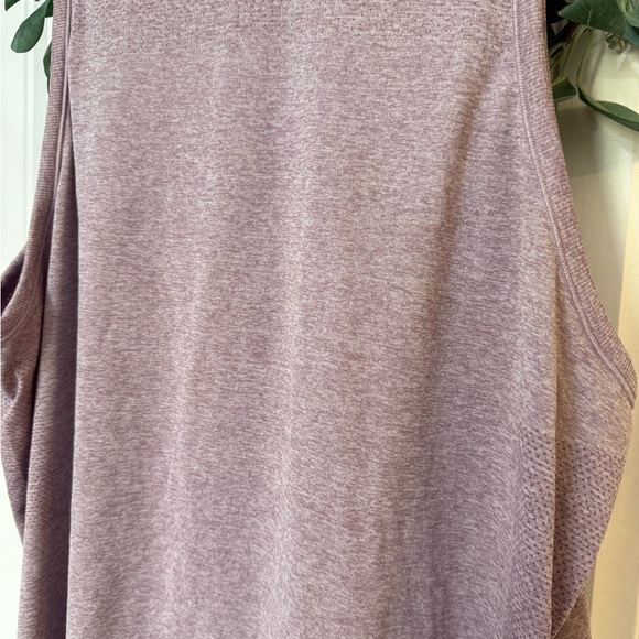 🔹 All In Motion‎ Mauve Seamless Tank - Picture 2 of 4